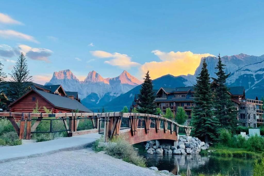 Unit #302 Mountain View 2 Beds In Dt Daire Canmore Dış mekan fotoğraf